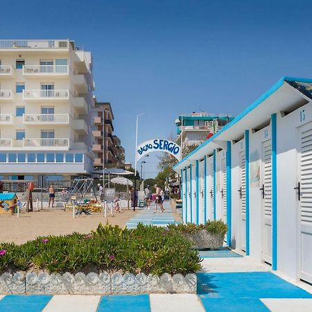 Hotel Ghirlandina Римини Экстерьер фото