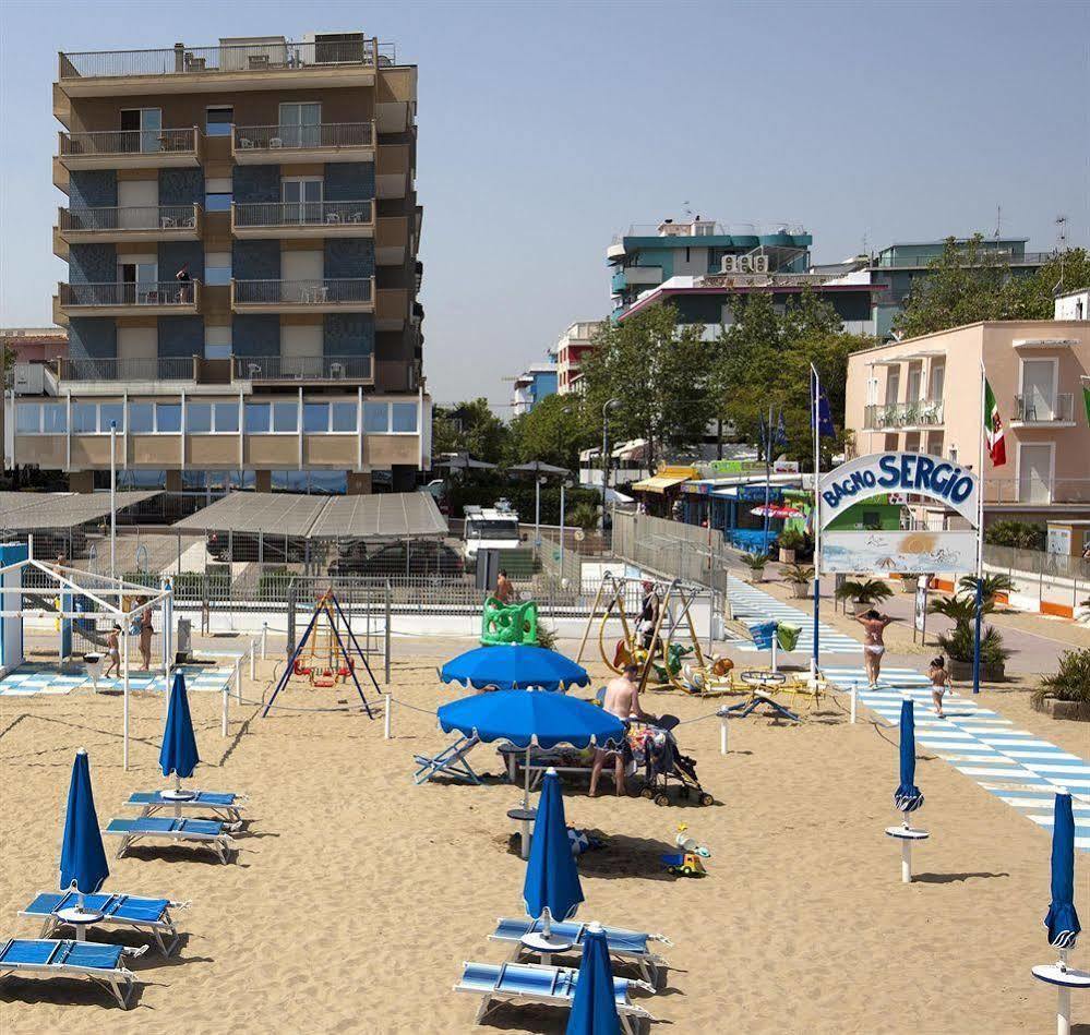 Hotel Ghirlandina Римини Экстерьер фото